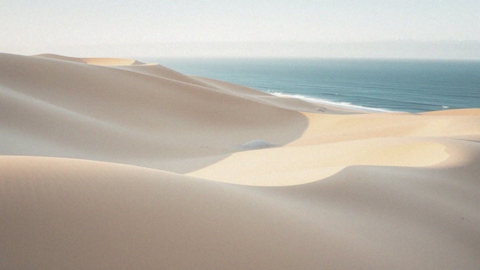 Jakie są znane miejscowości turystyczne Gran Canarii, takie jak Maspalomas i Playa del Ingles?