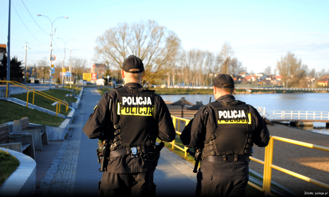 Próba przekupstwa policjantów zakończona zatrzymaniem w Strumieniu